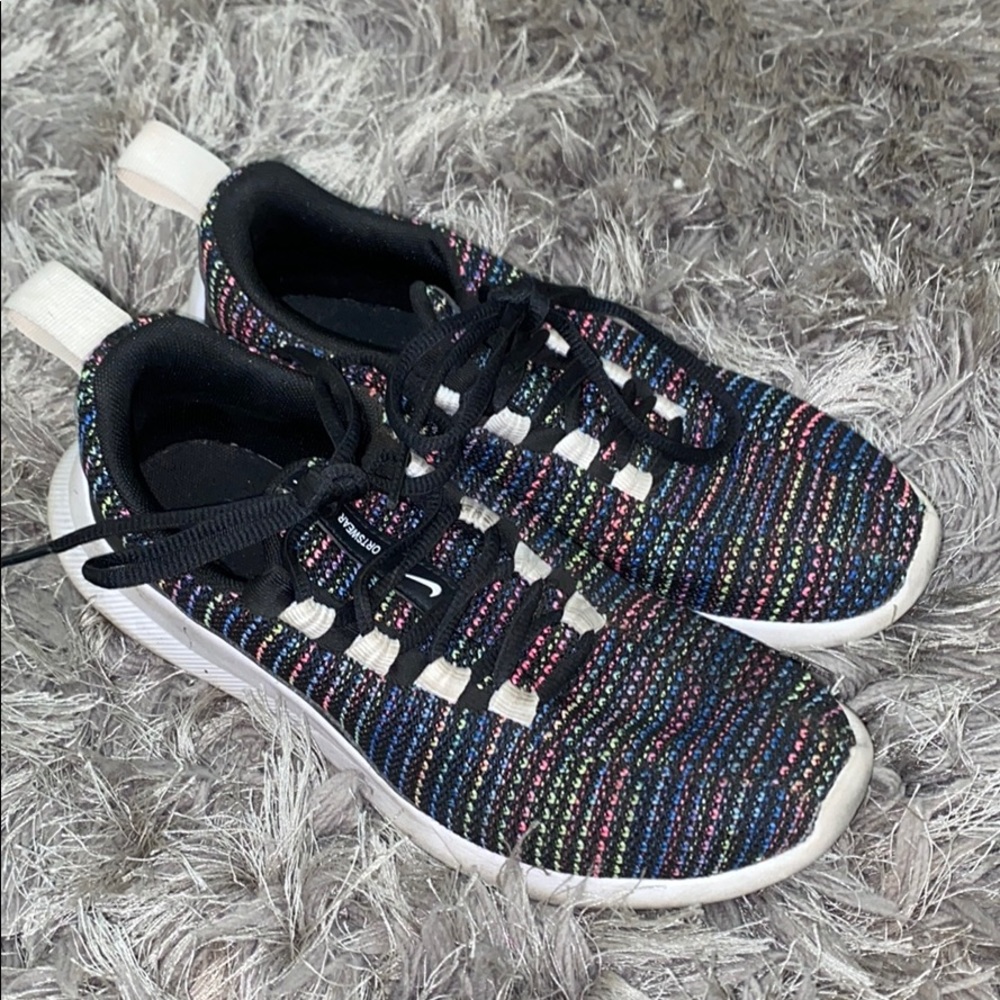 Nike knit shoe
